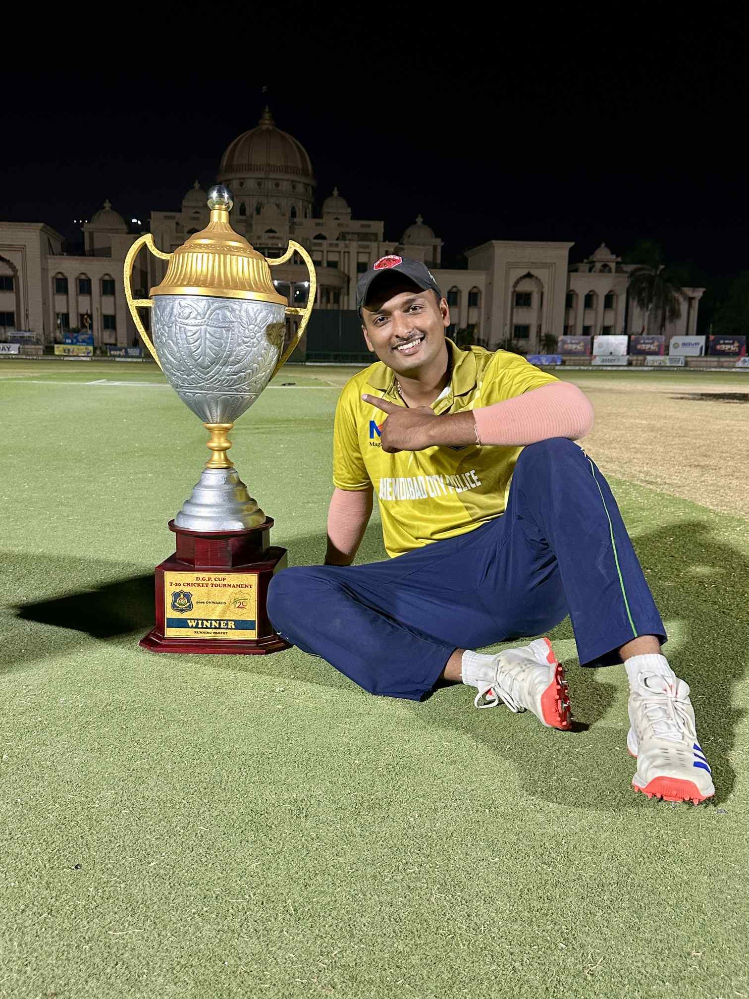 VISHAL DHAMASNA